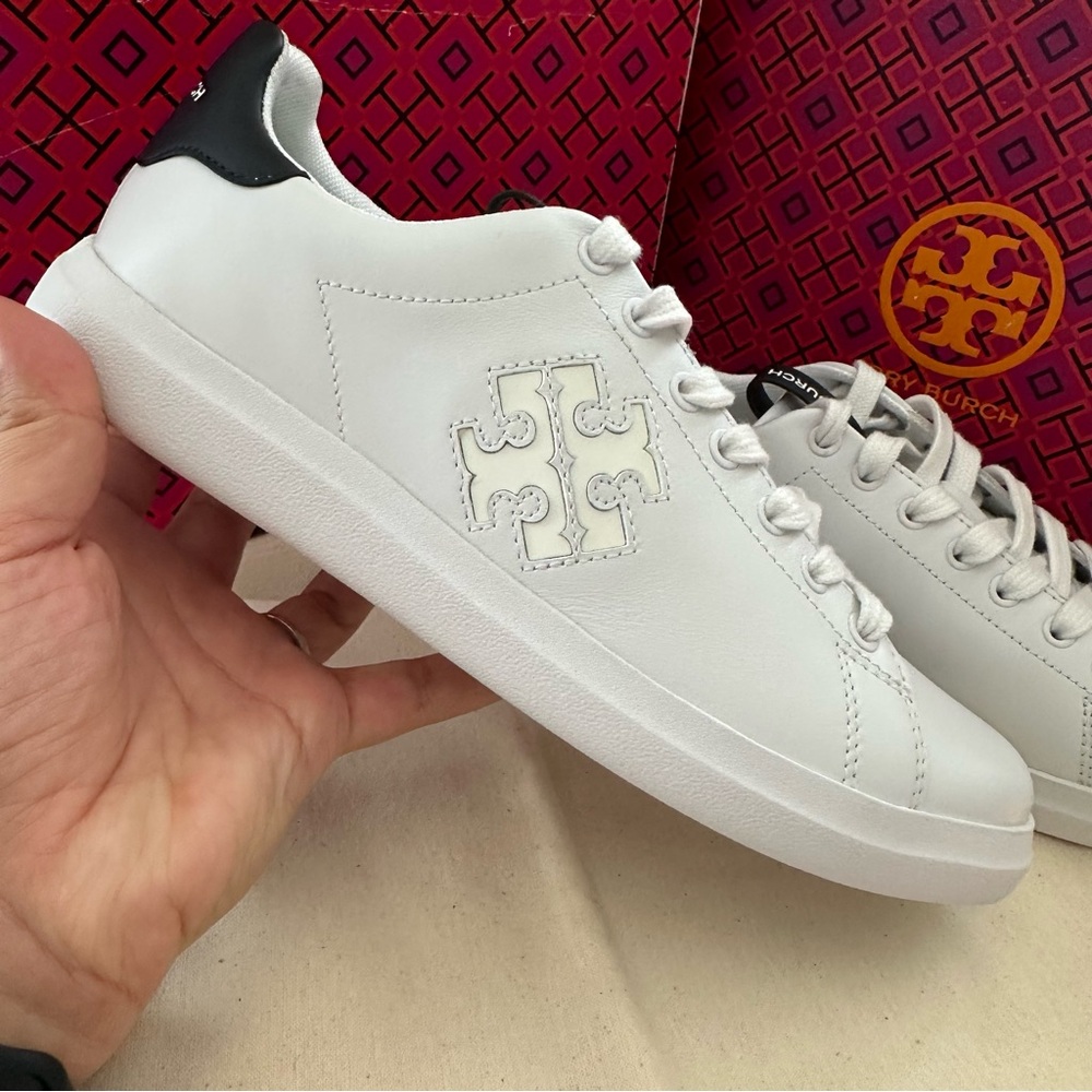 Tory Burch HOWELL COURT SNEAKER - Picture 4 of 13